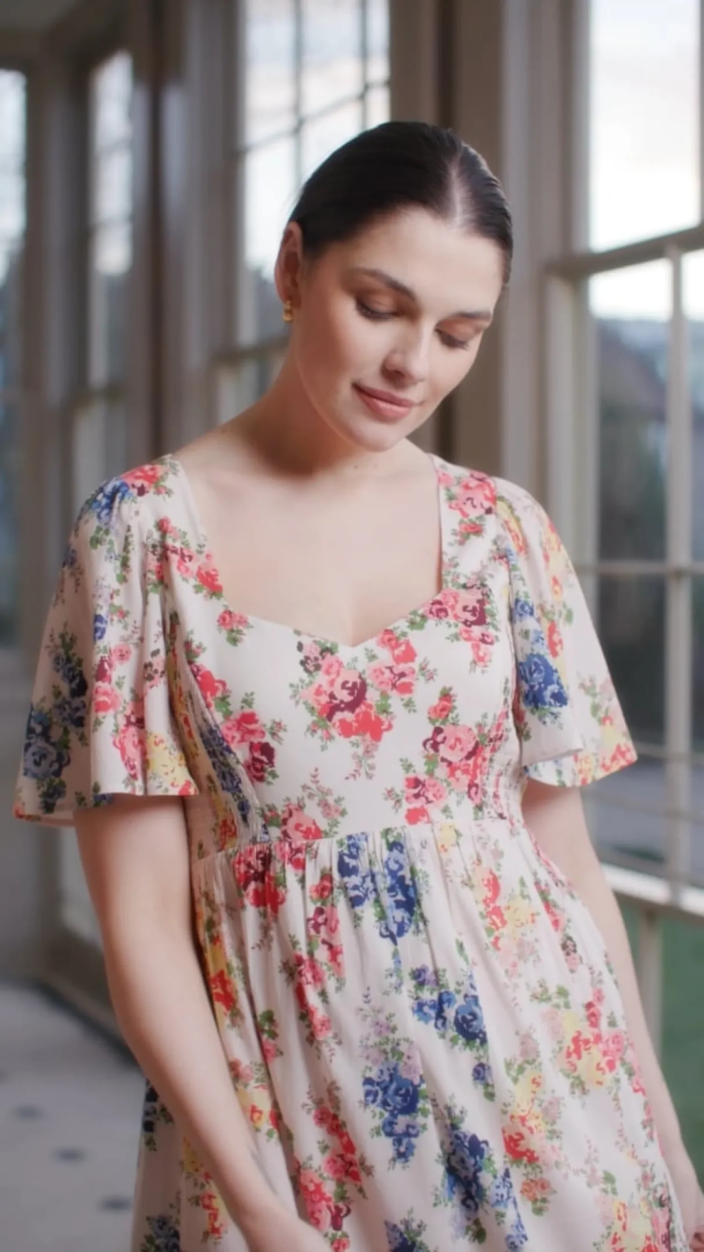 New Seraphine Ivey | Vintage Floral Maternity & Nursing Dress