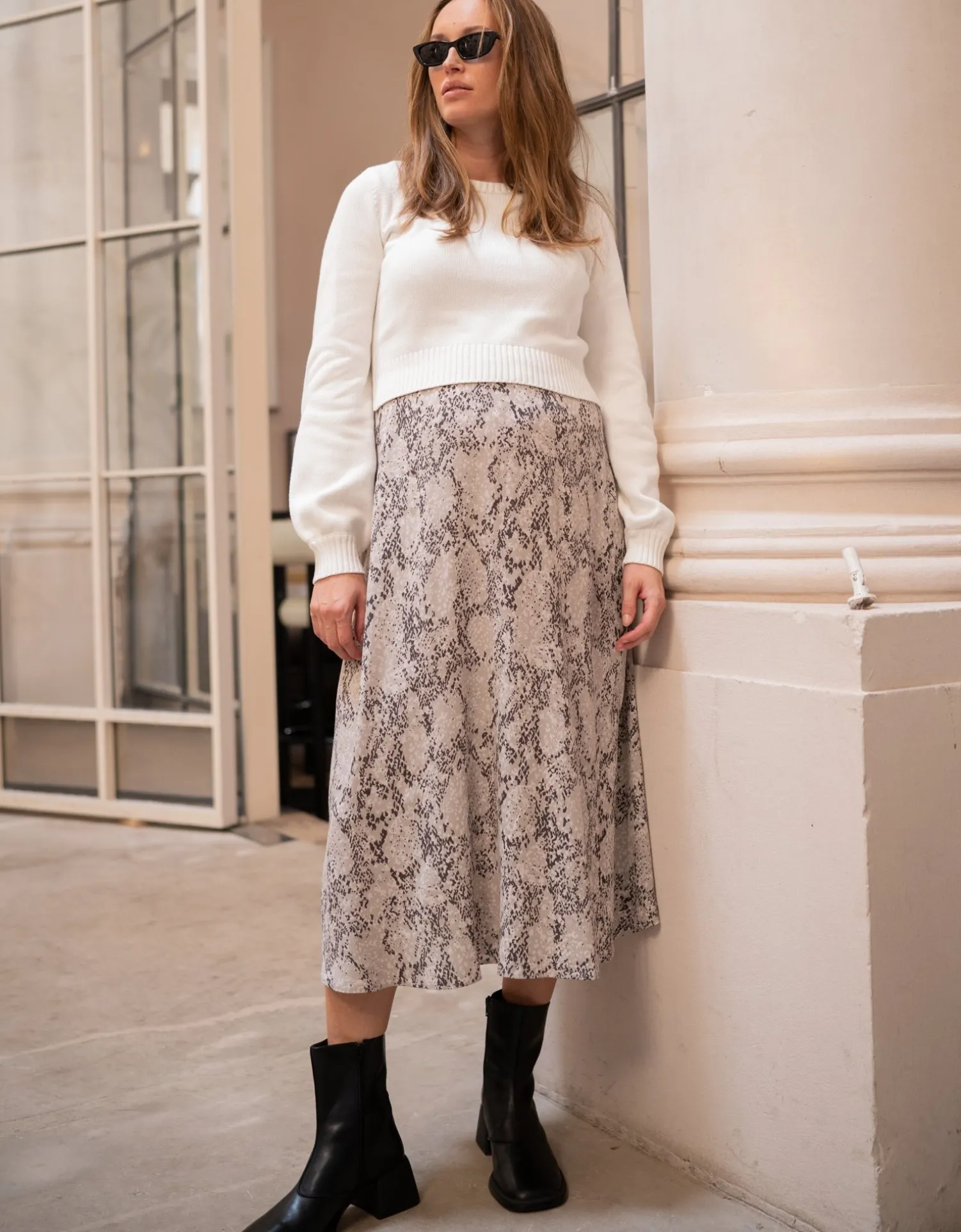 Hot Seraphine Nell | Cream 2 in 1 Maternity & Nursing Dress