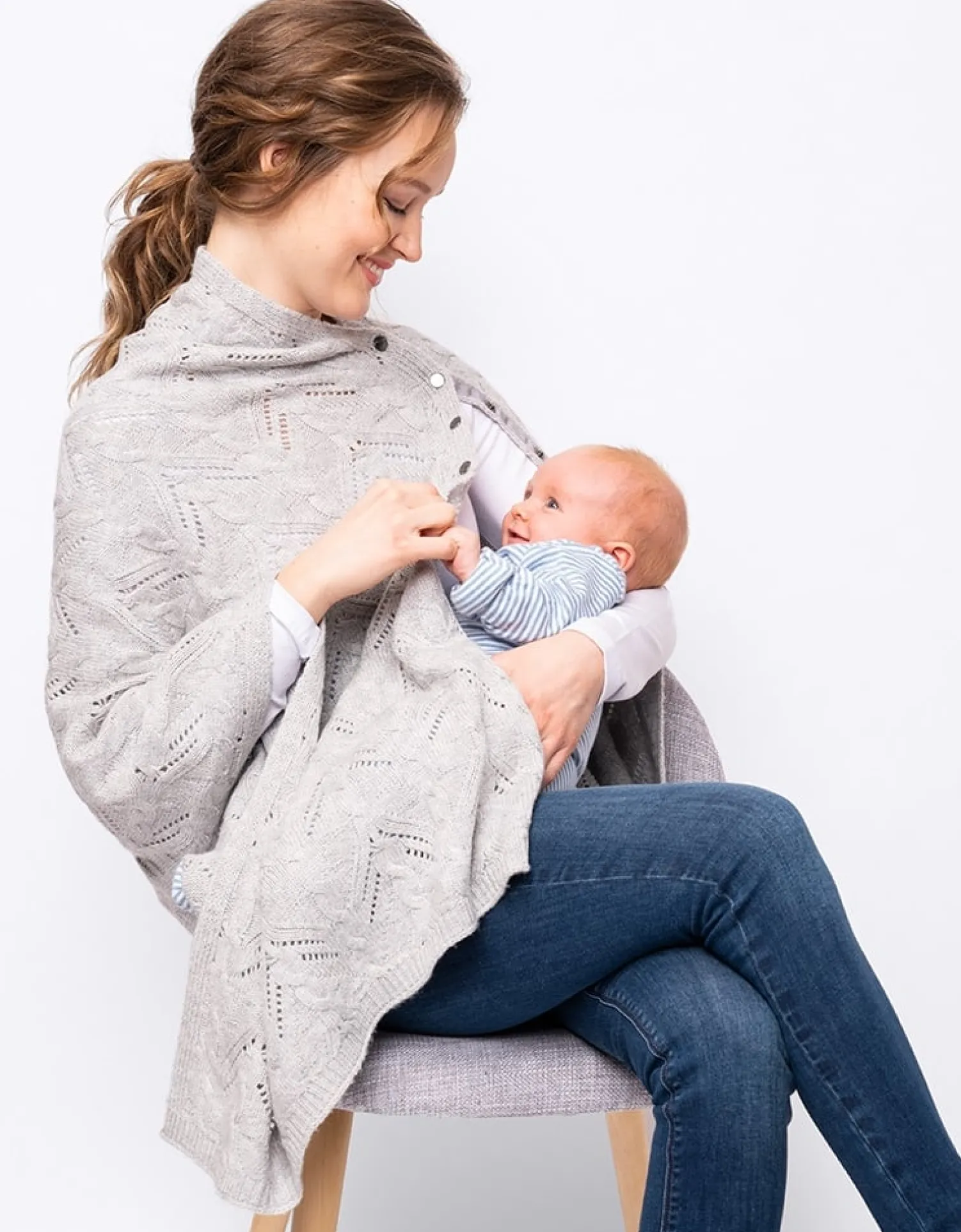 Fashion Seraphine Nylah | Grey Cable Knit Nursing Cover