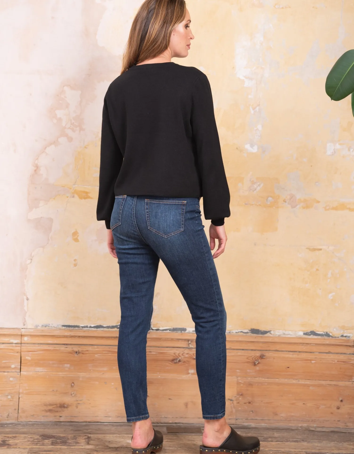 Fashion Seraphine Ren | Black Maternity & Nursing Sweater